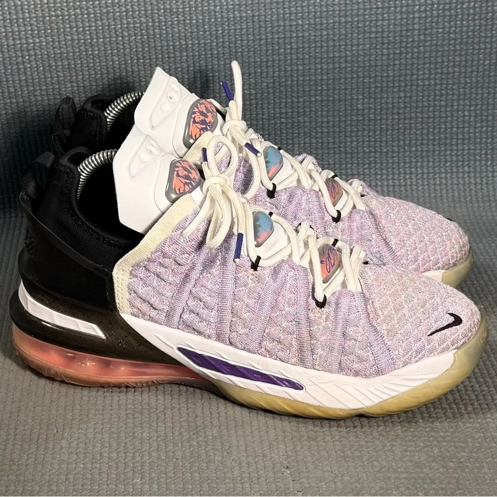 Nike‎ LeBron XVIII 18 ‘Graffiti’ Basketball Shoes CW2760-900 Big Kid Size 6Y